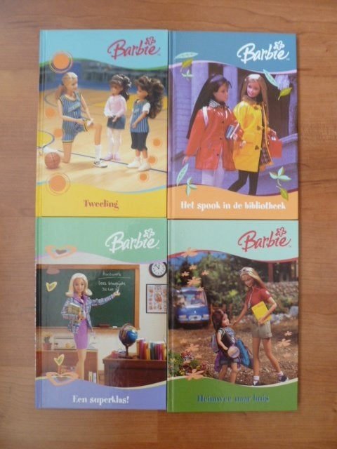 Vier Barbie Leesboekjes, Ophalen of Verzenden, Zo goed als nieuw, Barbie, Fictie algemeen