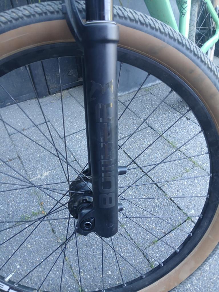 Bomber DJ voorvork met custom decals moet snel weg, Ophalen of Verzenden, Voorvork