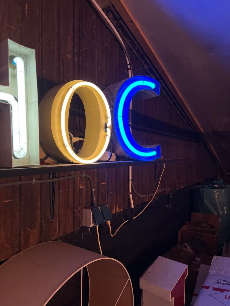 Neon doosletters, Ophalen of Verzenden, Zo goed als nieuw, Lichtbak of (neon) lamp