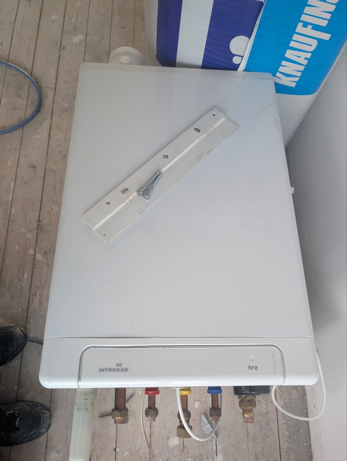 Intergas Kombi HRE 28/24 A CV-ketel met gasbuizen en afvoer, Ophalen, Gebruikt, Cv-ketel of Combi-ketel, Hoog rendement (Hr)