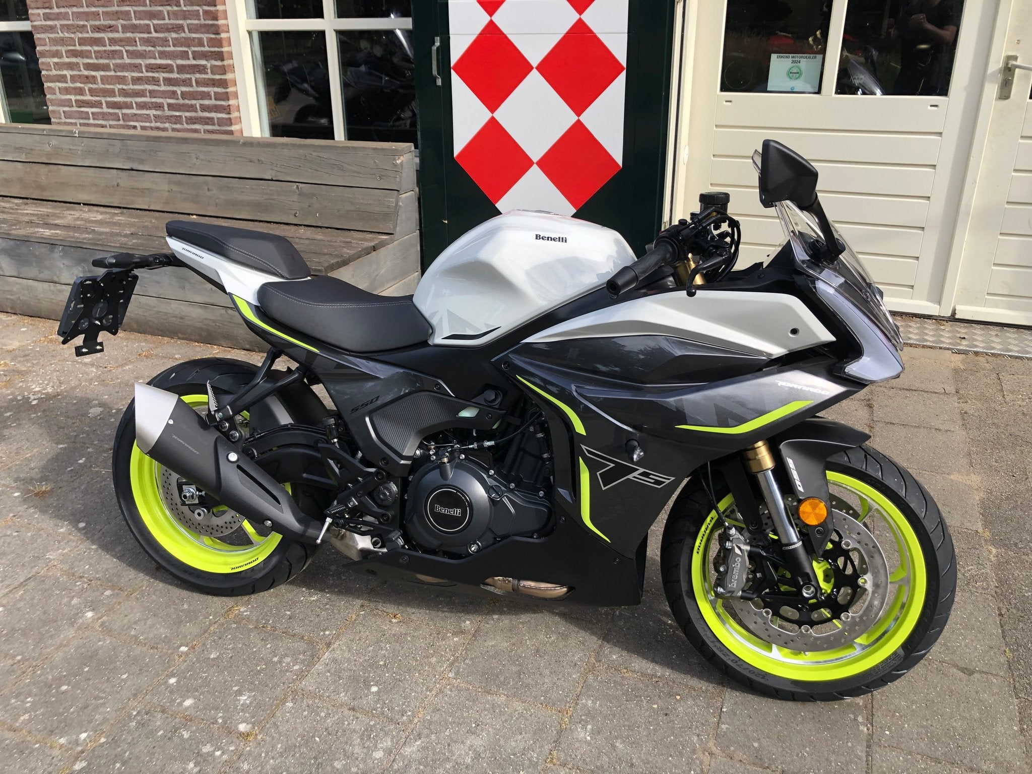 Benelli TORNADO 550 ABS E5+ (bj 2026), Strada Fornace Vecchia 30
61122  Pesaro, IT, Bedrijf, Support@benelli.com, Super Sport
