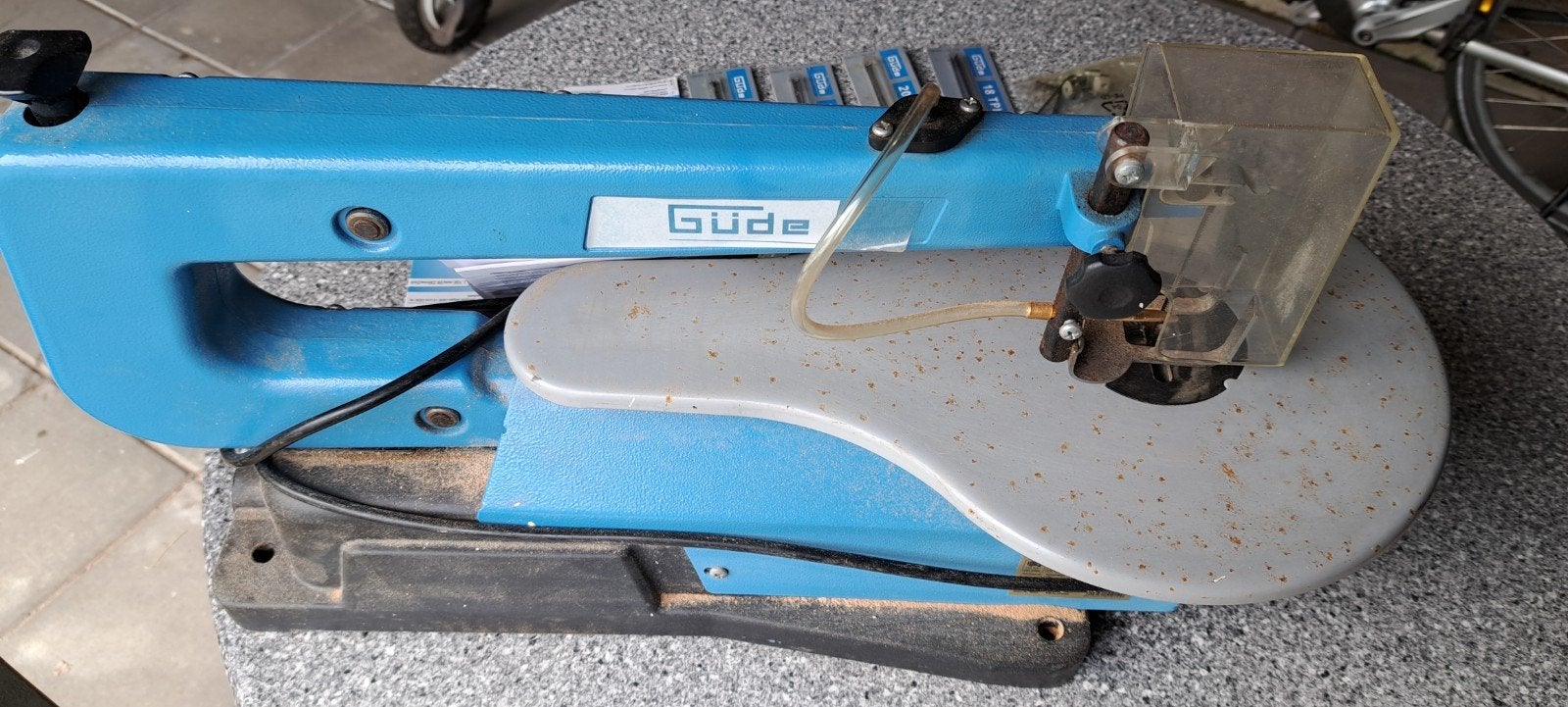 electrice decupeerzaag, Doe-het-zelf en Verbouw, Gereedschap | Zaagmachines, Ophalen of Verzenden, 30 tot 70 mm, Figuurzaag, Gude