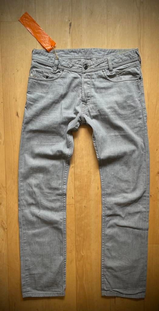 Diesel Darron jeans spijkerbroek grijs W31 L34, Kleding | Heren, Spijkerbroeken en Jeans, Ophalen of Verzenden, Zo goed als nieuw