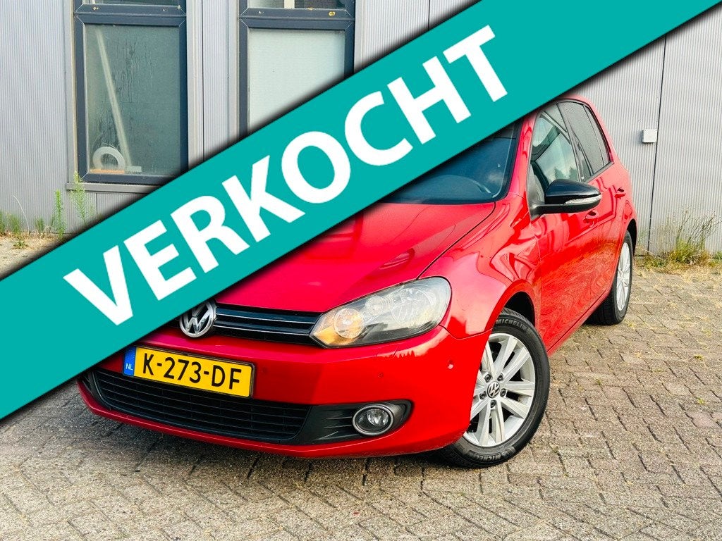 Volkswagen Golf 1.4 TSI Comfortline AUT NAVI AIRCO TREKHAAK, Euro 5, Gebruikt, 4 cilinders, 122 pk