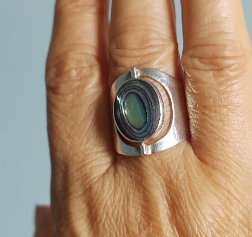 925 zilveren ring met natuurlijke Abalone schelp, Parelmoer, O.T., Nieuw, Ophalen of Verzenden, Orientaltemptation@hotmail.com