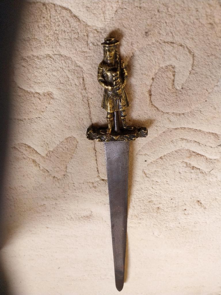 Sabel zwaardje, Ophalen of Verzenden, Overige soorten, Overige gebieden, Zwaard of Sabel