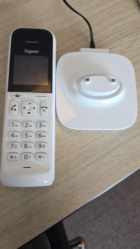 Telefoon, Gigaset, Ophalen of Verzenden, Gebruikt, 2 handsets, Stralingsarm