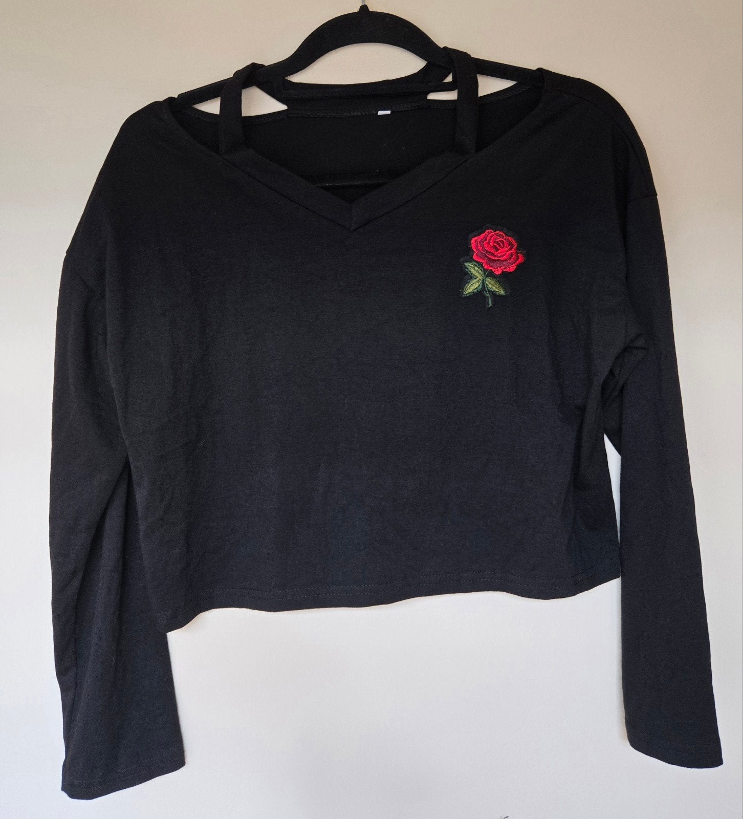 Zwarte Cropped Sweater met Geborduurde Roos - Maat M, Kleding | Dames, Ophalen of Verzenden, Gedragen, Zwart, Lange mouw