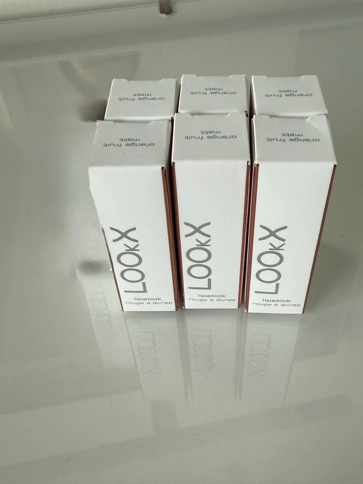 LOOKX Lipstick No. 51 Orange Fruit Matt - Nieuw 6 stuks, Nieuw, Ophalen of Verzenden, Make-up, Overige kleuren