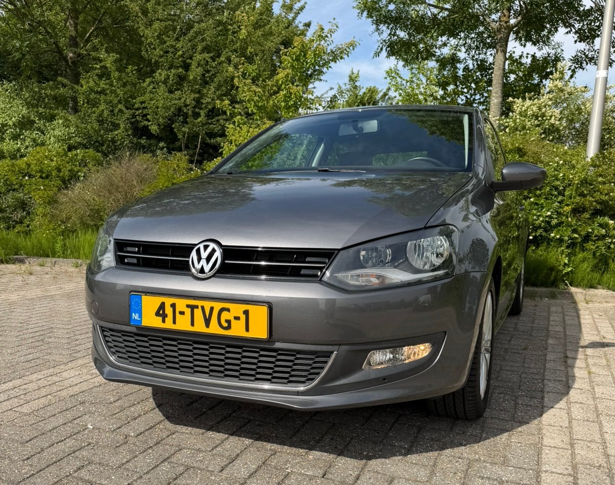 Volkswagen Polo 1.2 TSI Highline - Zeer goed onderhouden, Voorwielaandrijving, 40 €/maand, 1200 kg, Handgeschakeld