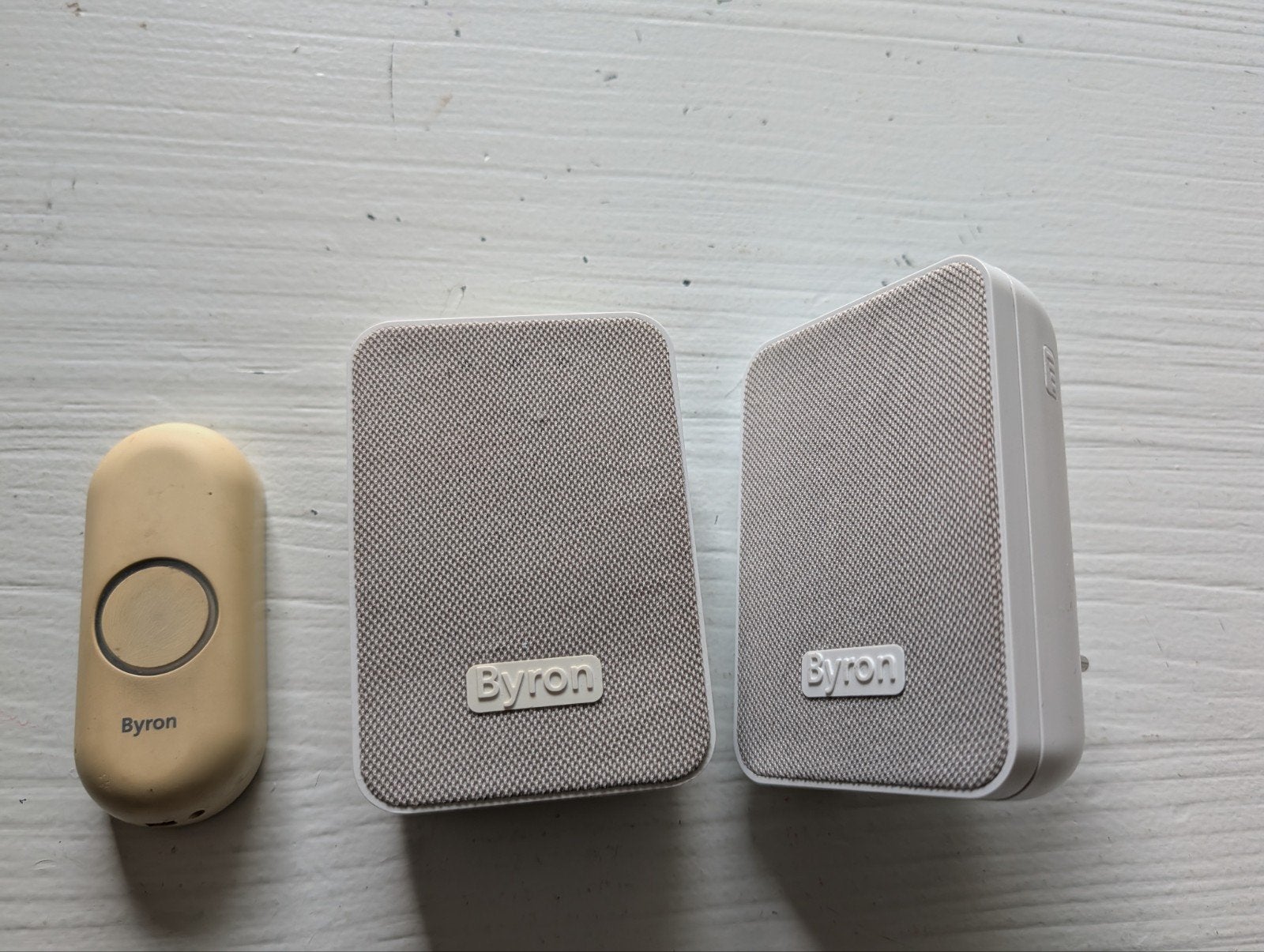 Byron Draadloze Deurbel Set met 2 Ontvangers, Ophalen of Verzenden, Gebruikt, Draadloos