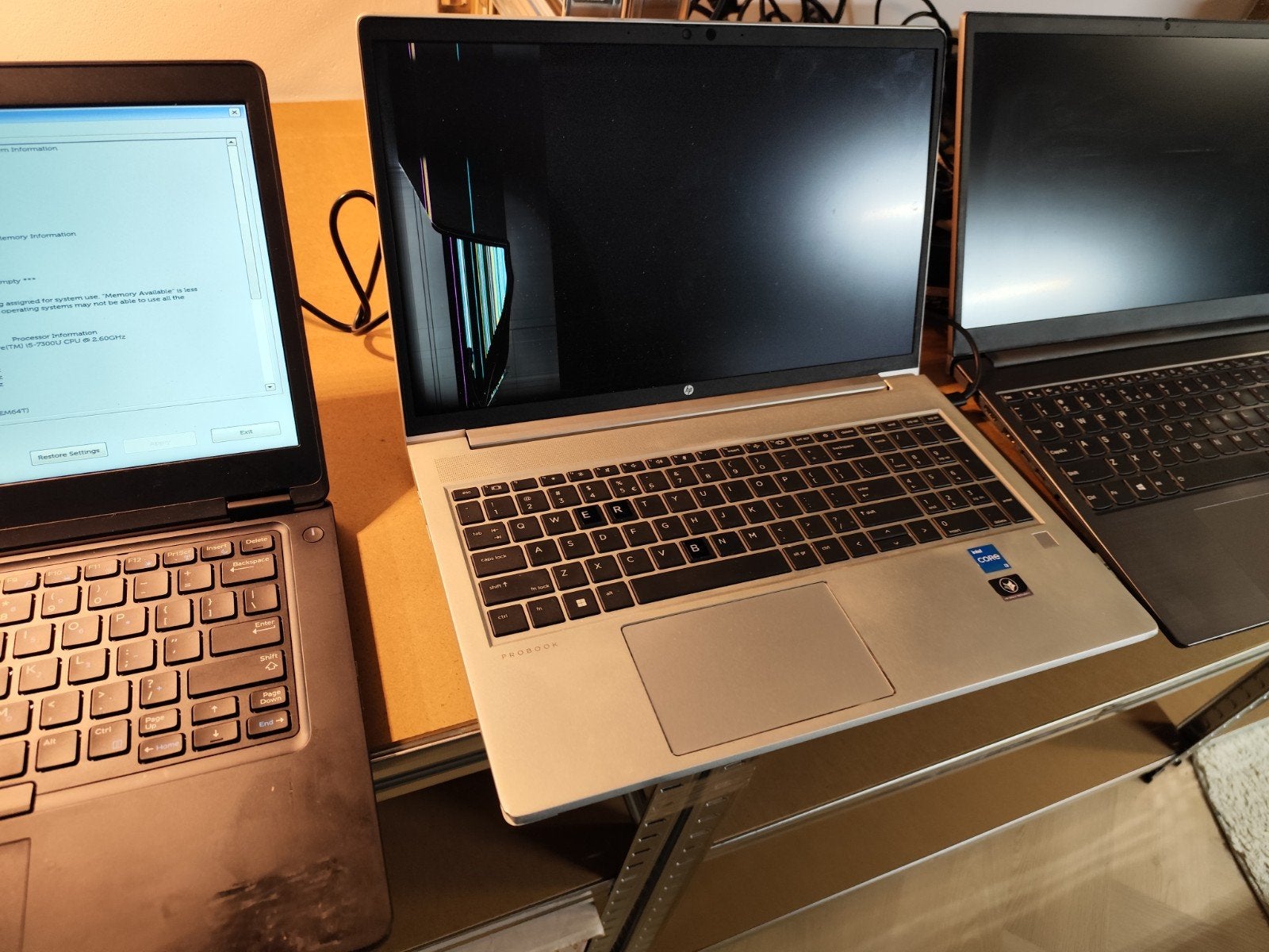 Partij van 14 Laptops voor onderdelen of de handige klusser, Qwerty, Dell, HP, Lenovo, 8 GB, Onbekend