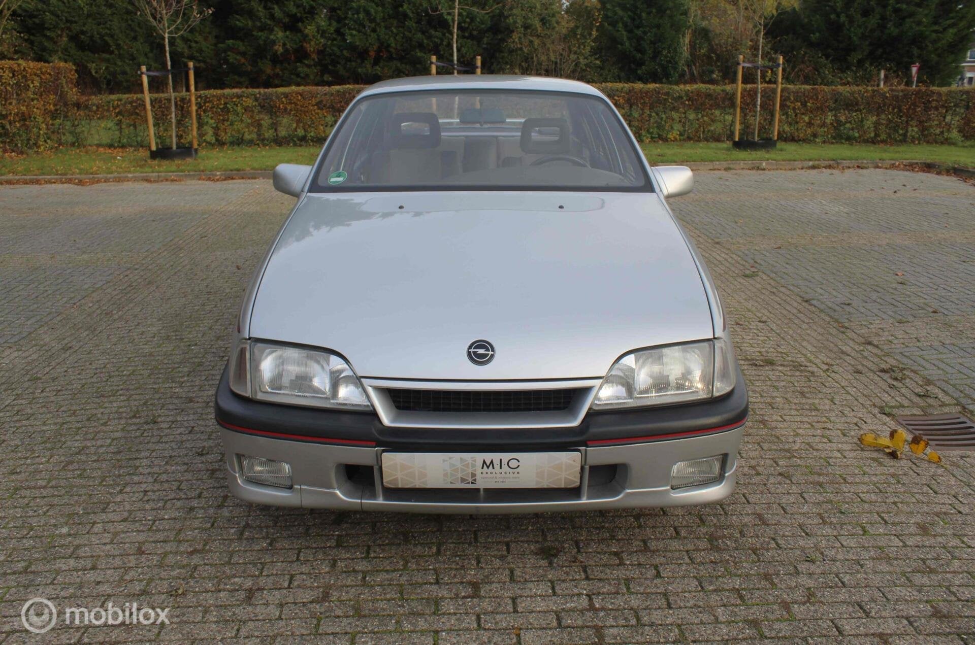 Zeldzaam icoon! |Opel Omega 3.0i 3000 | 1987 | MRB vrij!, foto 9