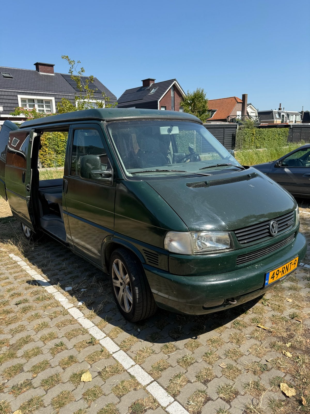 Volkswagen T4 Buscamper met hefdak en slaapplaatsen, Hefdak, Volkswagen, Particulier, 4 tot 5 meter