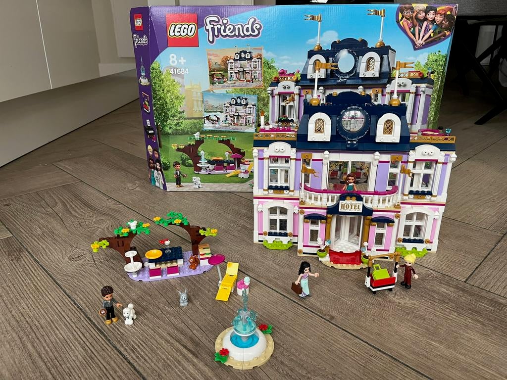 Lego Friends Grand Hotel Heartlake City 41684, Kinderen en Baby's, Speelgoed | Duplo en Lego, Ophalen of Verzenden, Gebruikt, Complete set