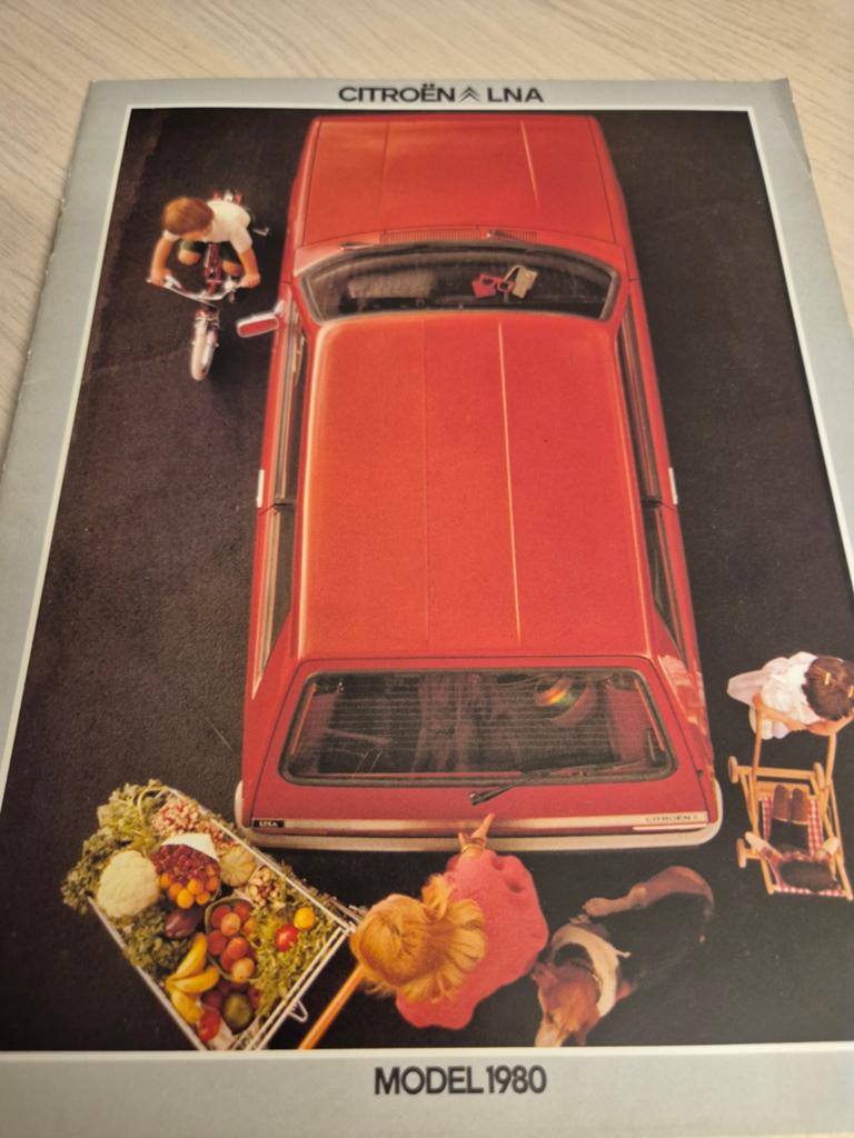 Mooie 1980 Citroën LNA folder Nederlands izgst mooie foto's, Ophalen of Verzenden, Zo goed als nieuw, Citroën