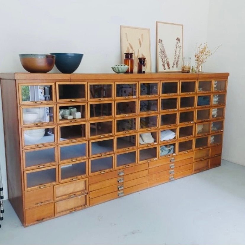 Oude winkel kast , fournitourenzaak igs jaren 30 40, Ophalen, Zo goed als nieuw, Minder dan 150 cm, Minder dan 100 cm