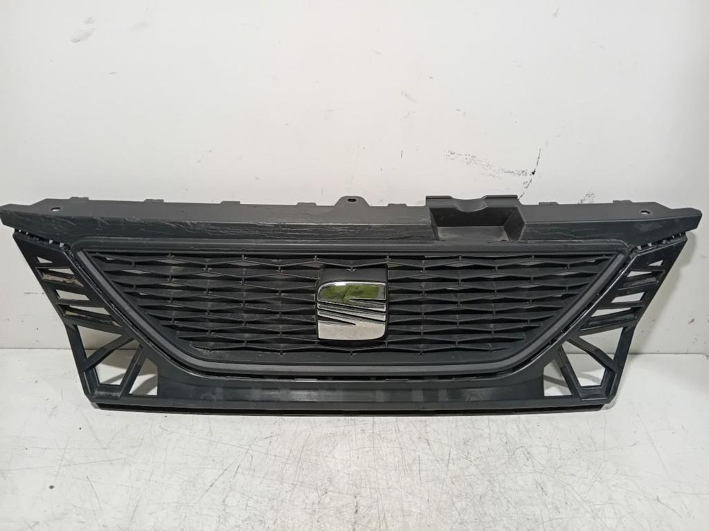 Grille Seat Mii, Onderdelen@venauto.nl, Van der Ven Autorecycling B.V., Gebruikt, Ettenseweg 76, 4706 PB Roosendaal, The Netherlands