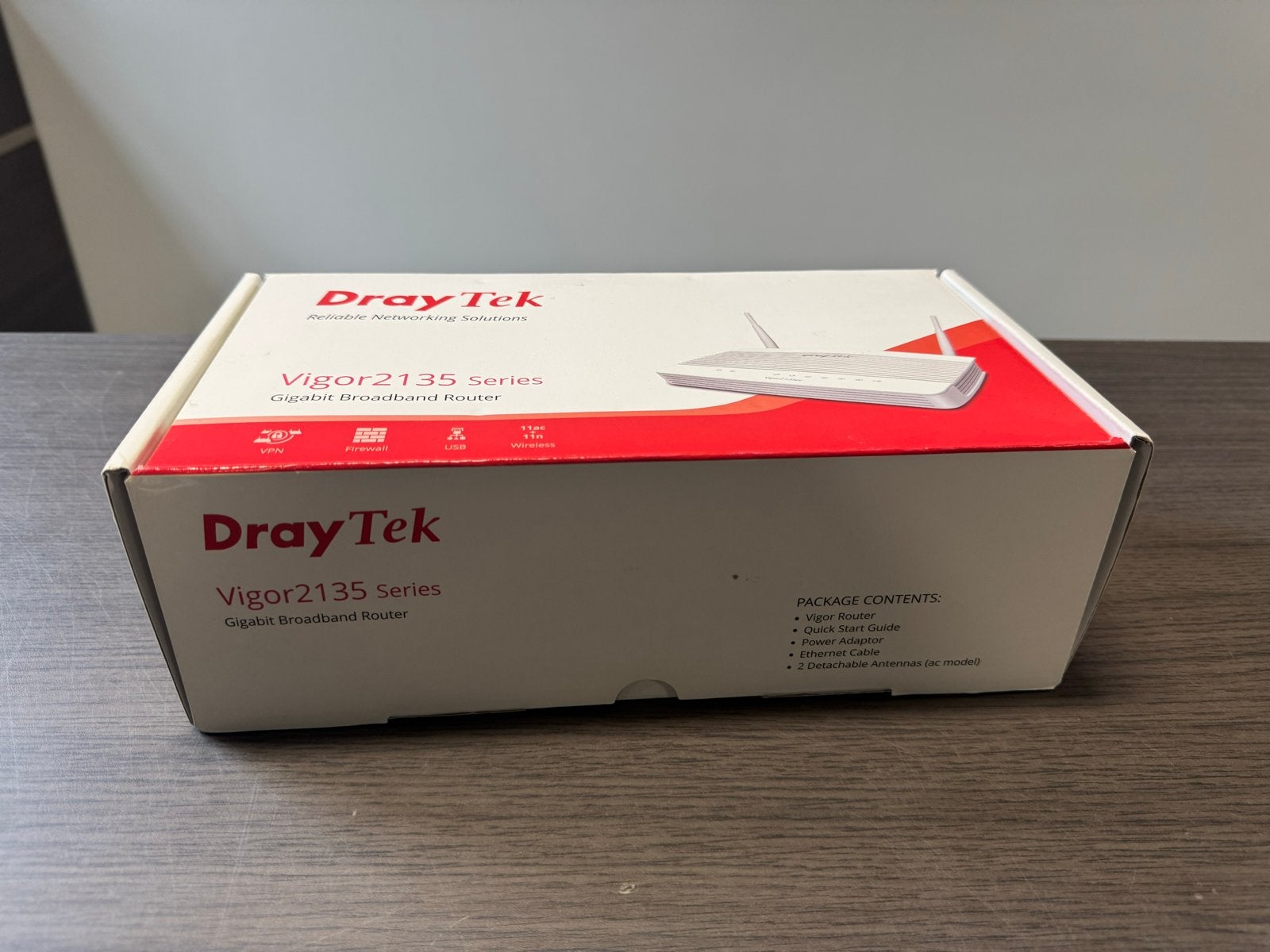 DrayTek Vigor 2135 Gigabit Router met 4-poorts Switch, Ophalen of Verzenden, Nieuw, Router
