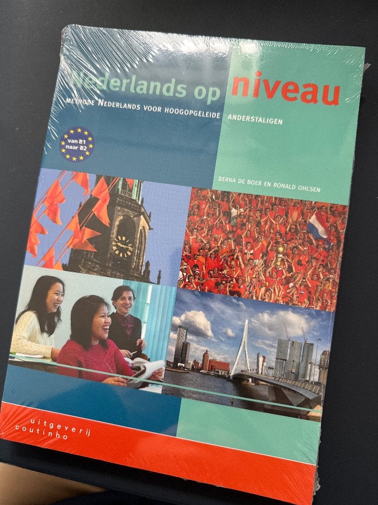 Boek: Nederlands op niveau, Boeken, Ophalen of Verzenden, Alpha, Nieuw, Niet van toepassing
