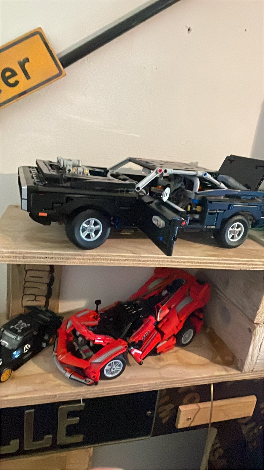 Lego technic doge en ferrari, Compleet, Lego, Ophalen of Verzenden, Zo goed als nieuw