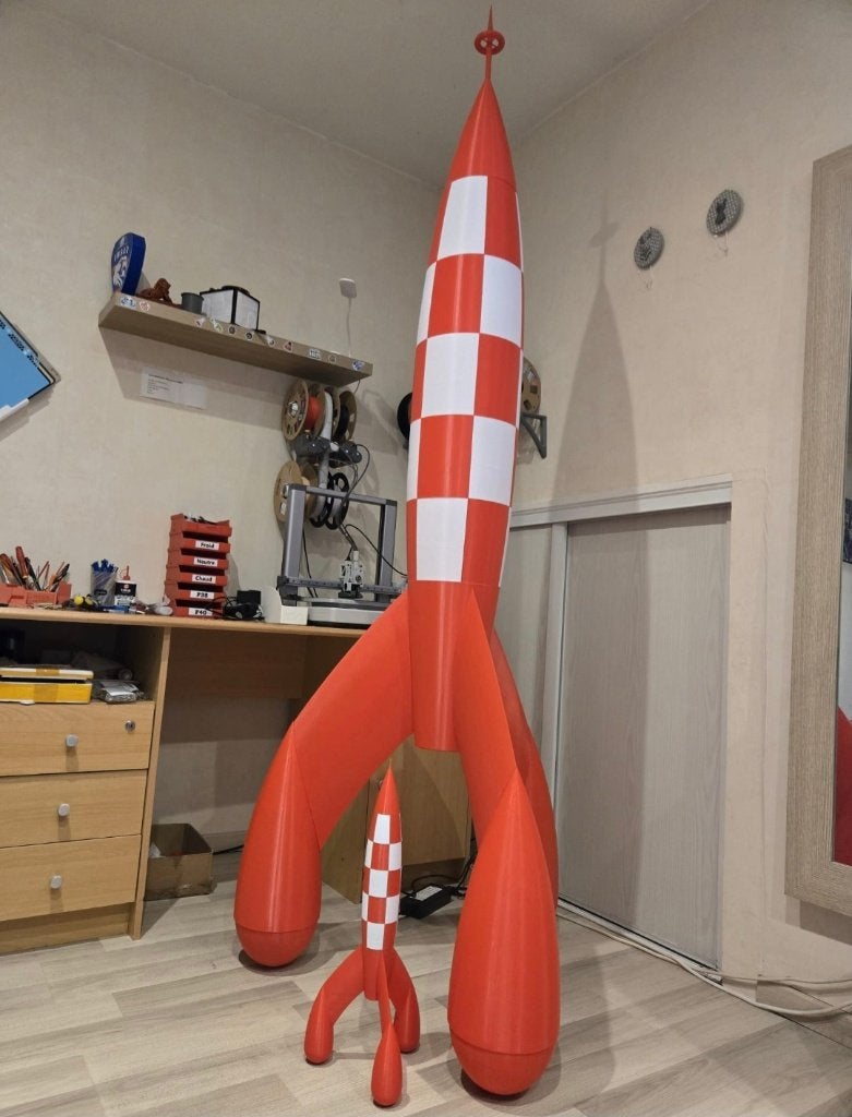 Raket uit het album Kuifje mannen op de maan 80cm., Ophalen of Verzenden, Kuifje, Nieuw, Beeldje of Figuurtje