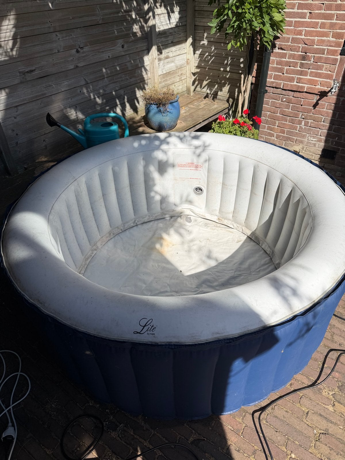 Opblaasbare jacuzzi Lite by Mspa - Zo goed als nieuw, Tuin en Terras, Ophalen, Gebruikt, Minder dan 80 cm, Opblaaszwembad