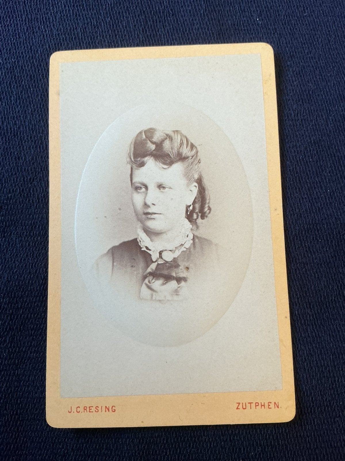 CDV, Dame, J.C. RESING, ZUTPHEN, Carte de Visite, Ophalen of Verzenden, Voor 1940, Gebruikt, Foto