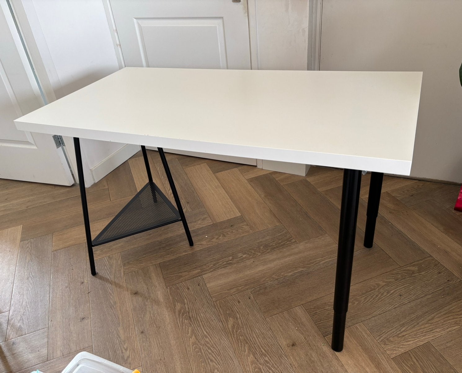 IKEA tafel/bureau met verstelbare poten - 120x60 cm, Huis en Inrichting, Bureaus, Ophalen, Overige typen, 120 cm, Spaanplaat of MDF
