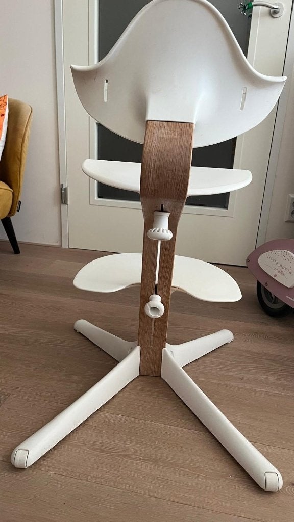 Nomi stoel, Kinderen en Baby's, Kinderstoelen, Ophalen, Zo goed als nieuw, Meegroeistoel, Stoelverkleiner