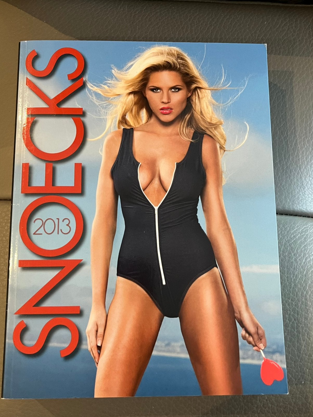 Snoecks Snoeks 2013 mode literatuur en meer!, Ophalen of Verzenden, Zo goed als nieuw, Mode algemeen