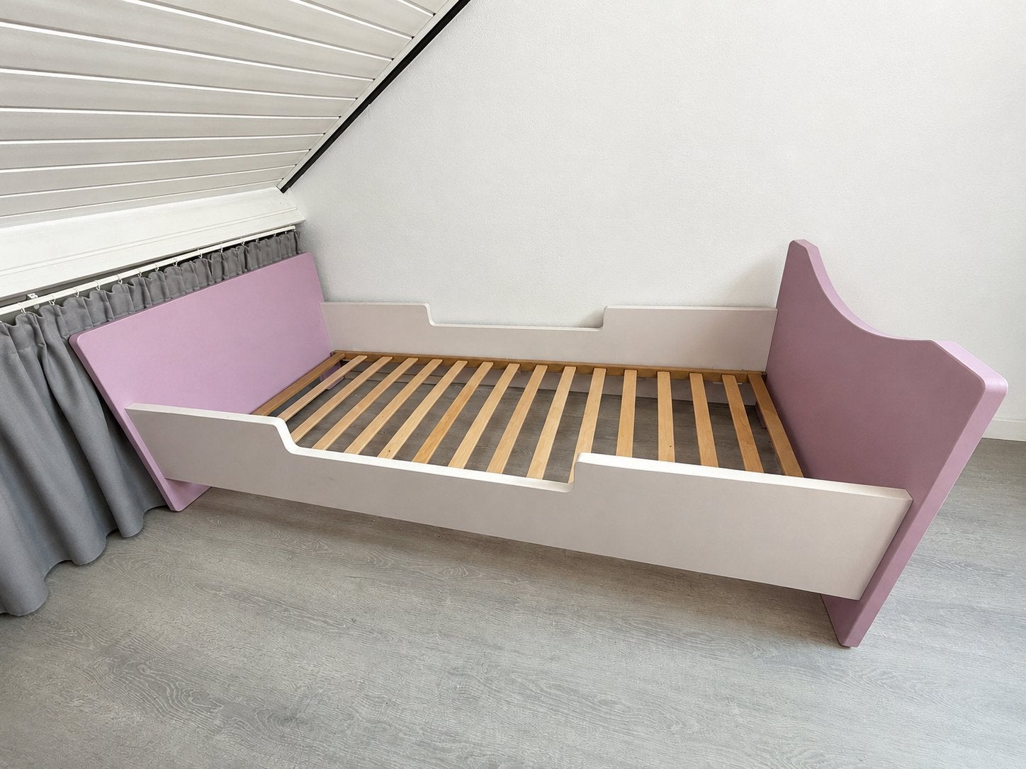 Kinderbed 90x200, Ophalen, 85 tot 100 cm, Gebruikt, Lattenbodem