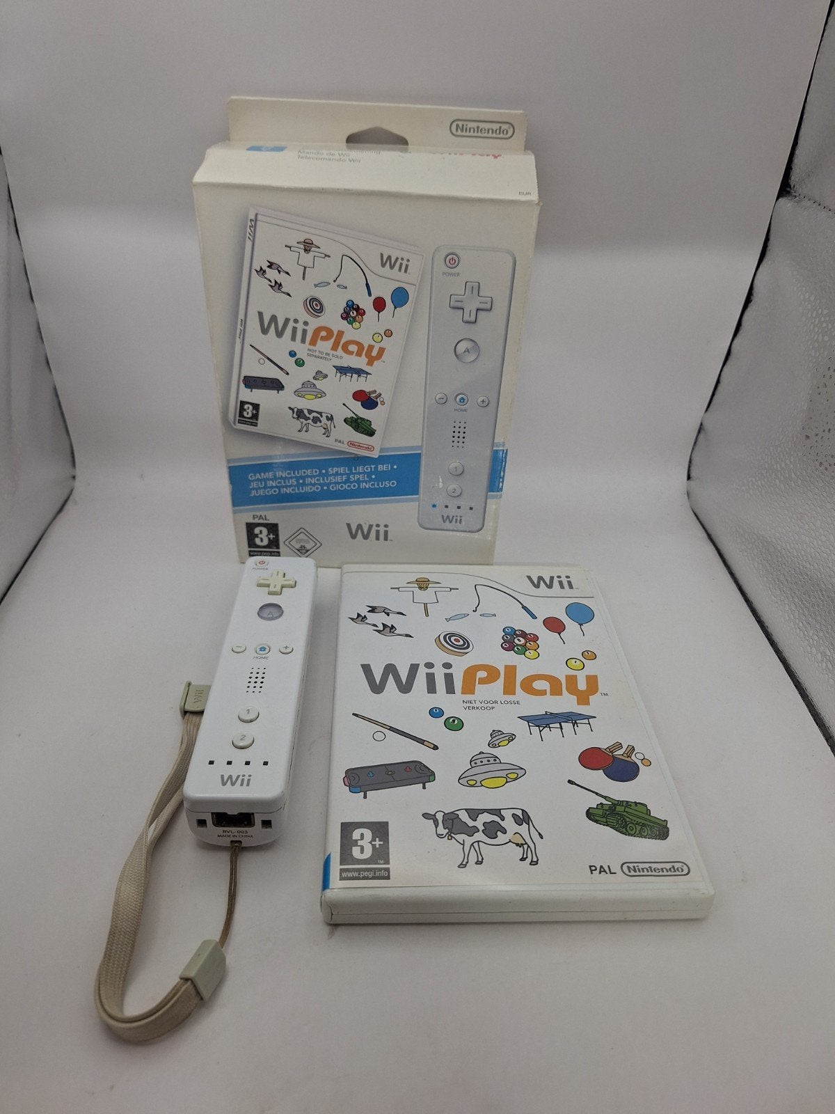 Wii Play + Controller Pak, Spelcomputers en Games, Games | Nintendo Wii, Ophalen of Verzenden, ., ., ..