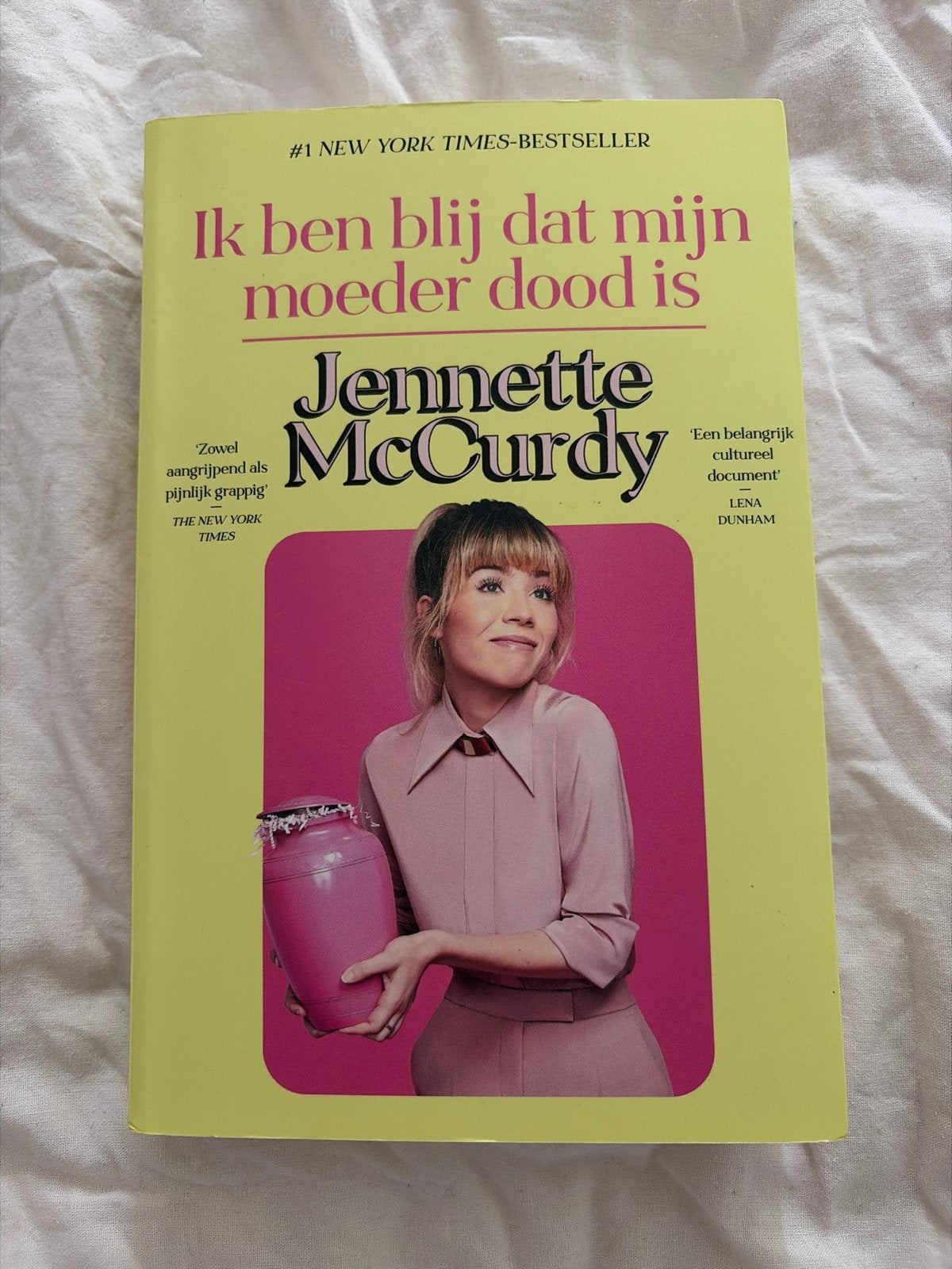 Ik ben blij dat mijn moeder dood is - Jennette McCurdy, Ophalen of Verzenden, Zo goed als nieuw, Amerika