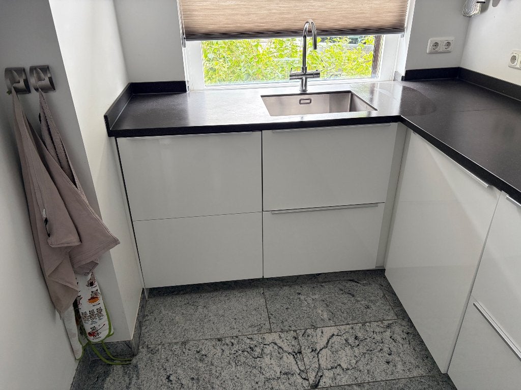 Complete IKEA keuken, Huis en Inrichting, Keuken | Complete keukens, Ophalen, Gebruikt, Wit, Hoekkeuken