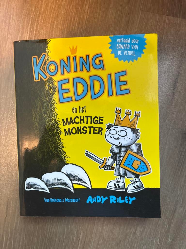 Koning Eddie en het Machtige Monster - Andy Riley, Ophalen of Verzenden, Zo goed als nieuw, Fictie algemeen