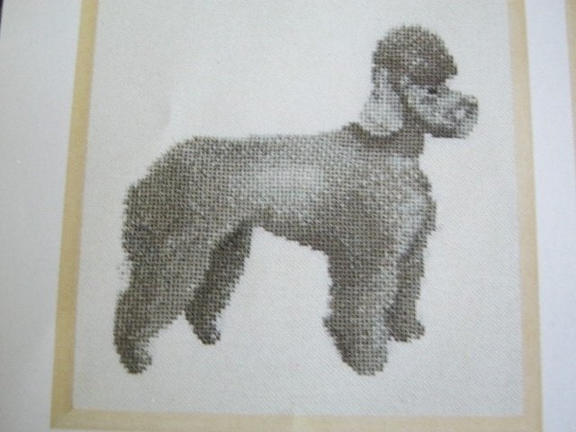 Borduurpatroon  Hond Dwerg  Poedel    nr 9669  do, Verzenden, Nieuw, Handborduren, Patroon