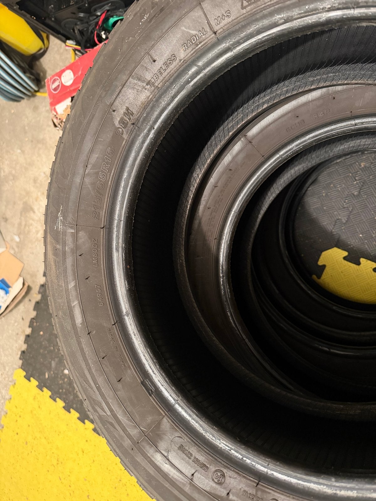 Winterbanden 215/55R16 - Goede Staat, Ophalen, 16 inch, Winterbanden, Band(en)