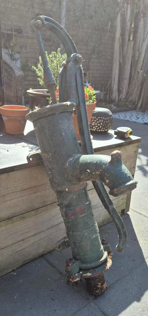 Antieke handwaterpomp - gietijzer, Tuin en Terras, Waterpompen, Gebruikt, Handmatig, Overige typen, Ophalen of Verzenden