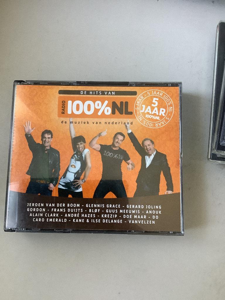 De hits van radio 100% nl (5 jaar 100%nl) 4 cd’s., Verzenden, Zo goed als nieuw, Levenslied of Smartlap