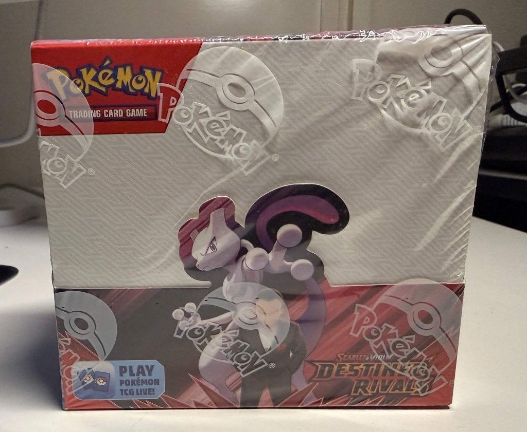 Destined Rivals boosterbox, Ophalen, Nieuw, Boosterbox, Foil