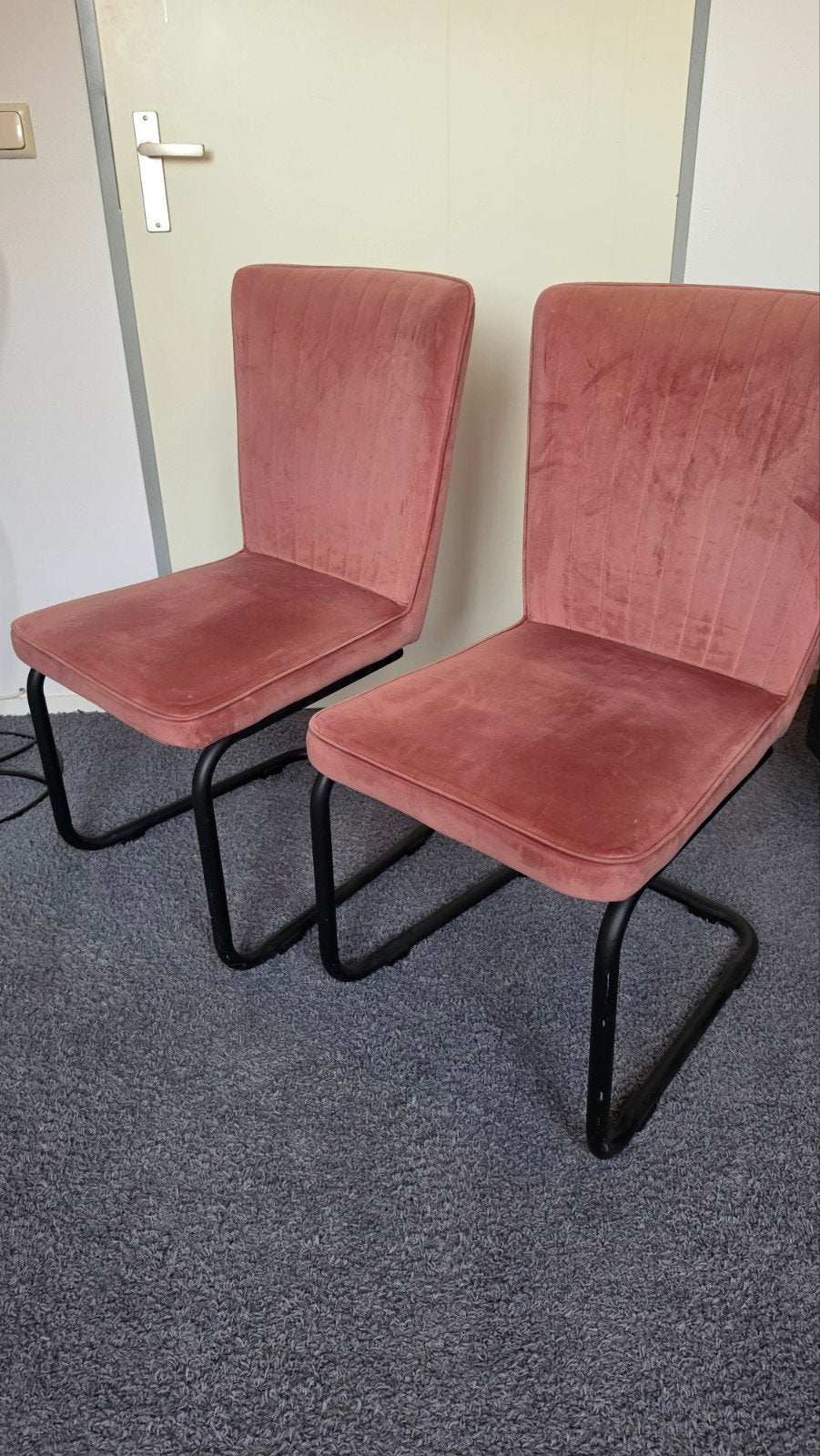 Stoelen eettafel , velours, oud roze, Ophalen, Gebruikt, Overige kleuren, Twee