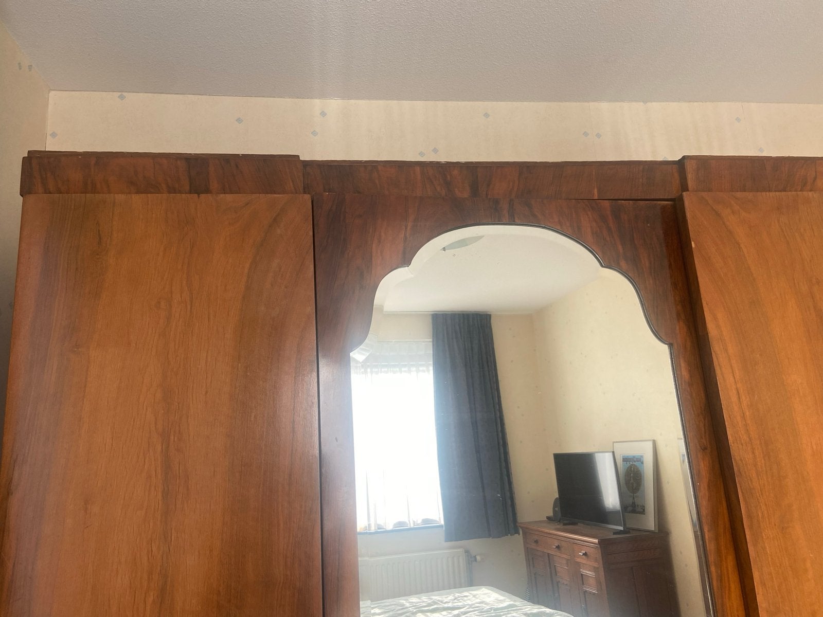 Art Deco Kledingkast met Geslepen Spiegel en Indeling, Antiek en Kunst, Ophalen