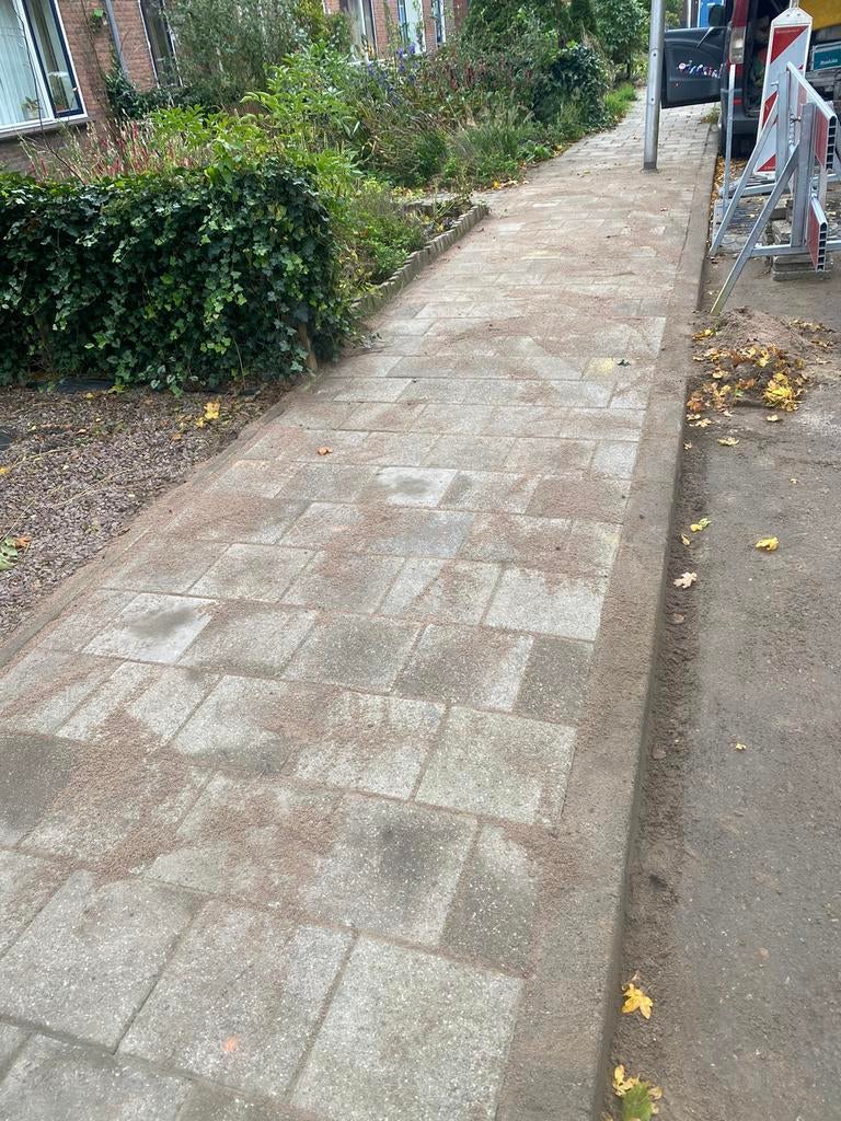 Stratenmakers en oppermannen gezocht, Ophalen of Verzenden, Zo goed als nieuw, Beton, Terrastegels