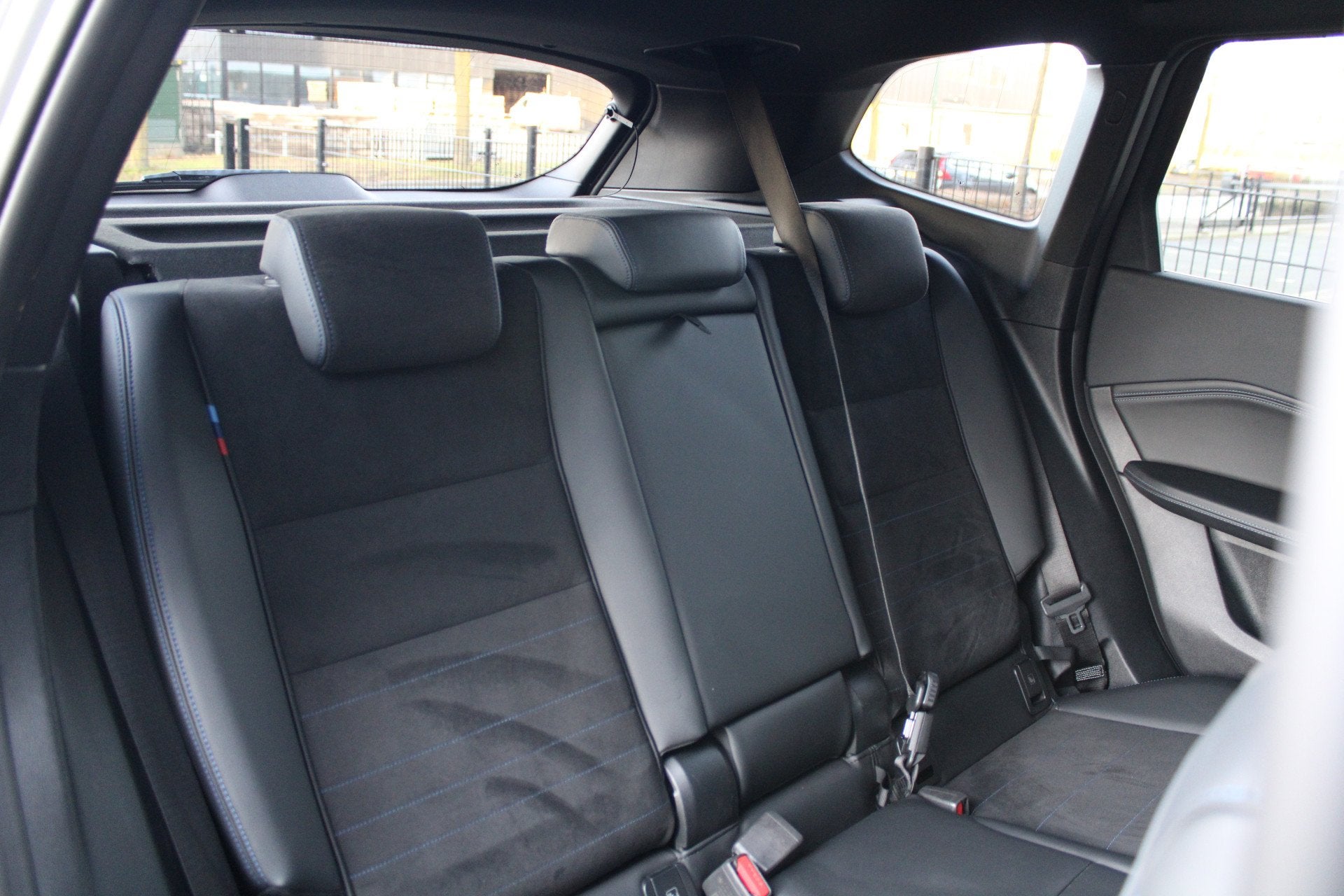 Foto 36 van BMW X1 sDrive20i | BTW | M-SPORT | KEYLESS | HUD | 360 CAM |