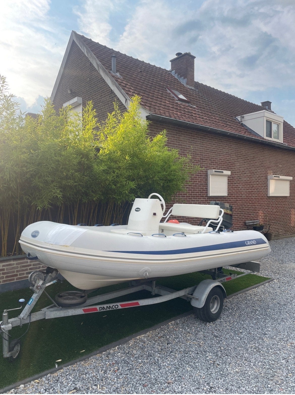 Grand RIB 3.70m met Suzuki buitenboordmotor, Gebruikt, 1 m, 30 pk, Ophalen