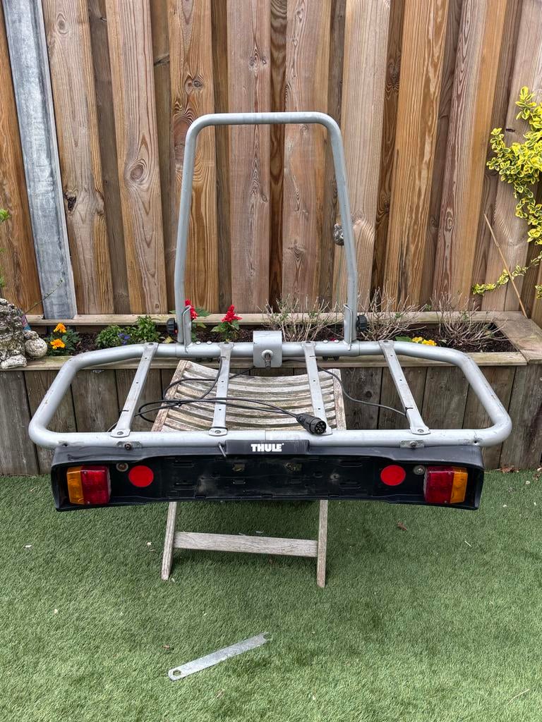 Thule EasyBase 949, Auto diversen, Fietsendragers, Zo goed als nieuw, Ophalen of Verzenden