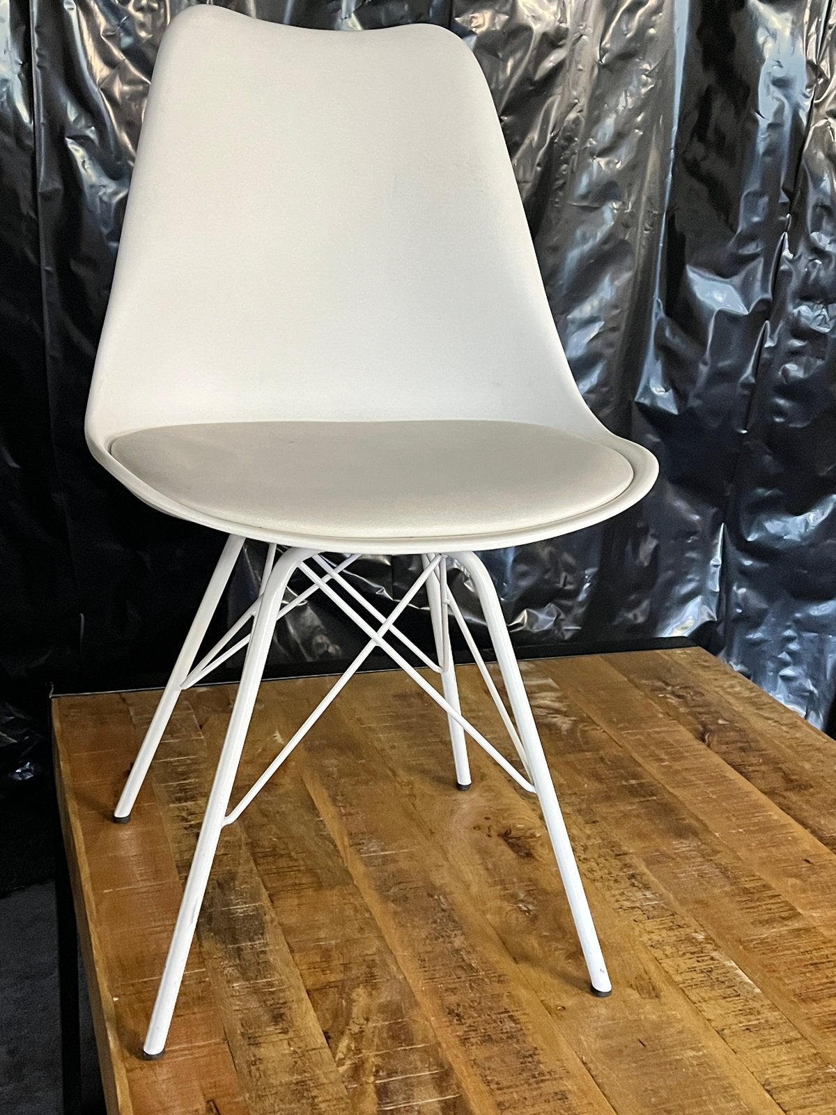 Witte Eames DSW Stijl Stoel met Zittingkussen, Ophalen, Kunststof, Gebruikt, Wit