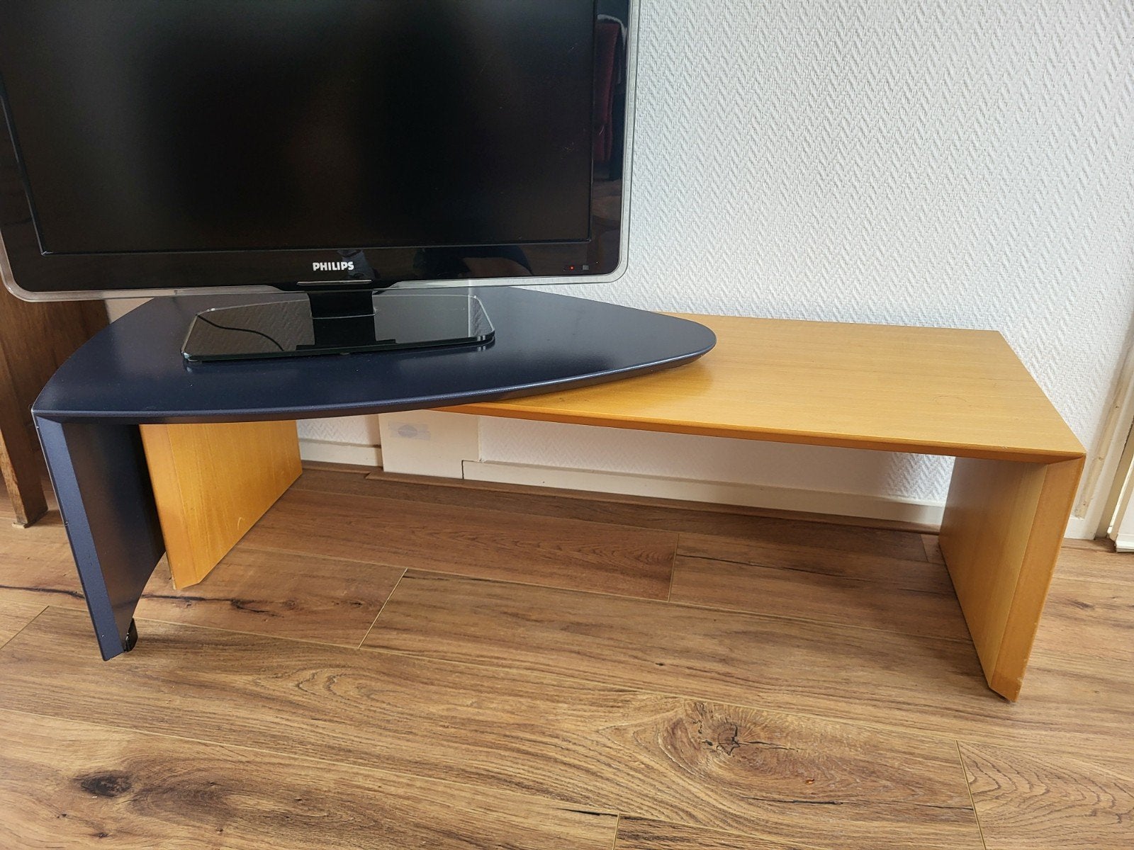 tv meubel, Ophalen, 25 tot 50 cm, Minder dan 100 cm