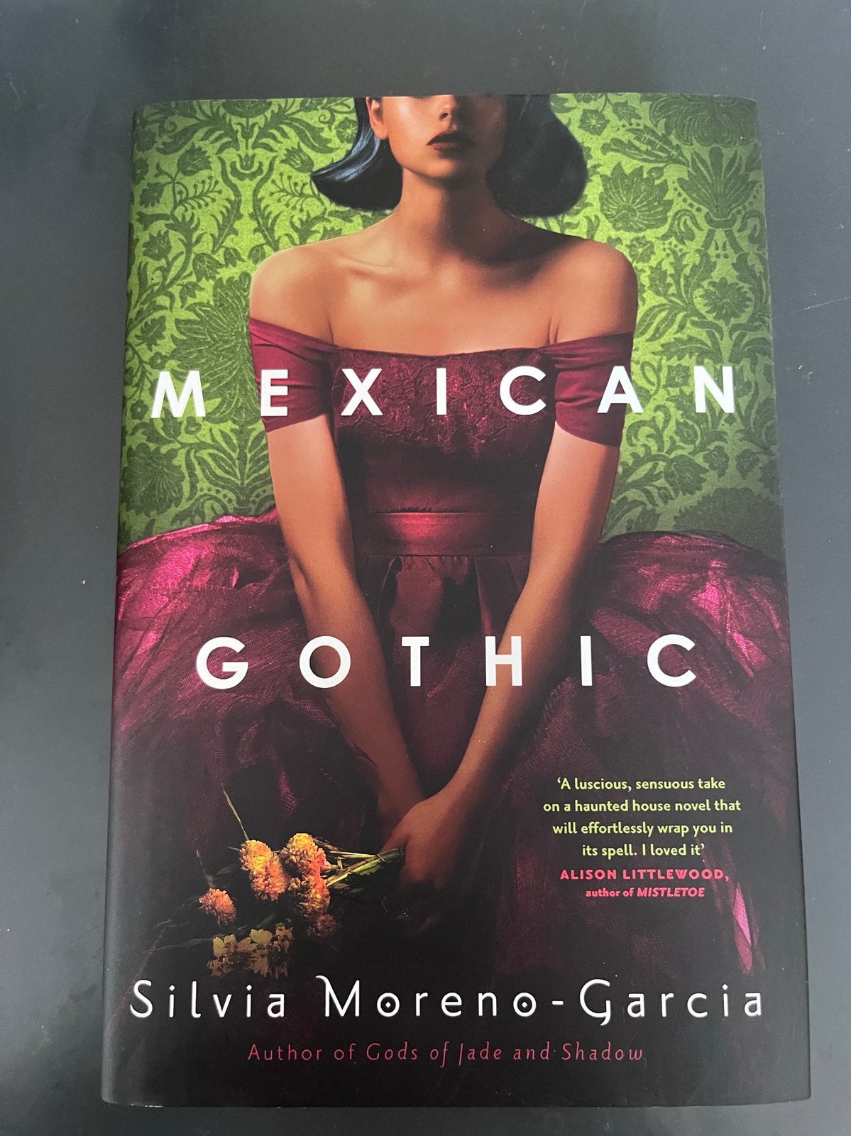 Mexican gothic - Silvia Moreno-Garcia gesigneerd, Ophalen of Verzenden, Nieuw